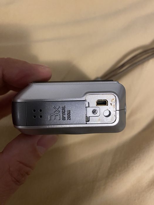 Camera foto Sony model DSC- S650.