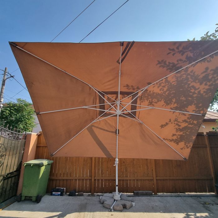 Umbrela de terasa sau gradina 4m x 3m