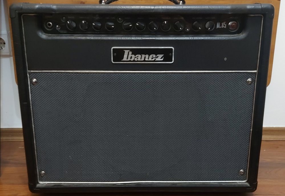 Ibanez Iron Label 15 лампов усилвател