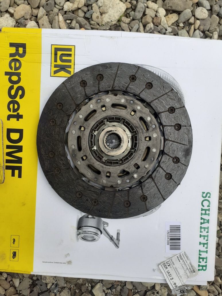 Kit ambreiaj passat b 6 2.0 cod cbabpe luk