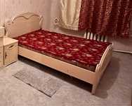 Двух спальная кровать б/у