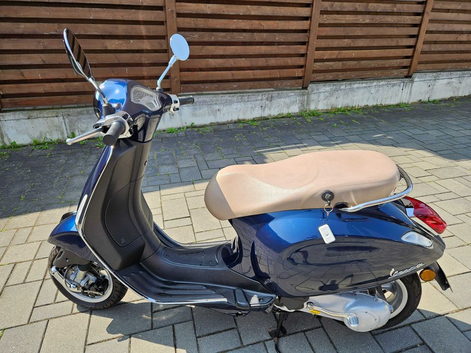 Vespa Primavera 50cc, 2T – 2014 – Stare excelentă – Cluj-Napoca