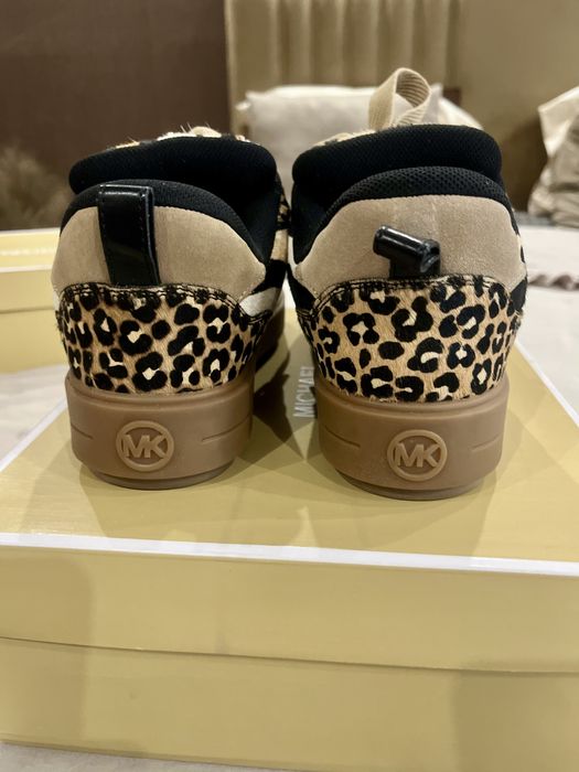 Уникални зимни кецове Michael Kors