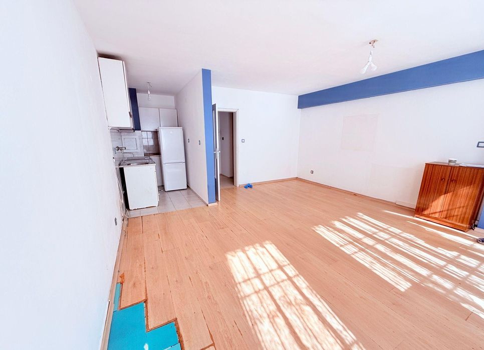 Двустаен апартамент за продажба в кв. Белите брези