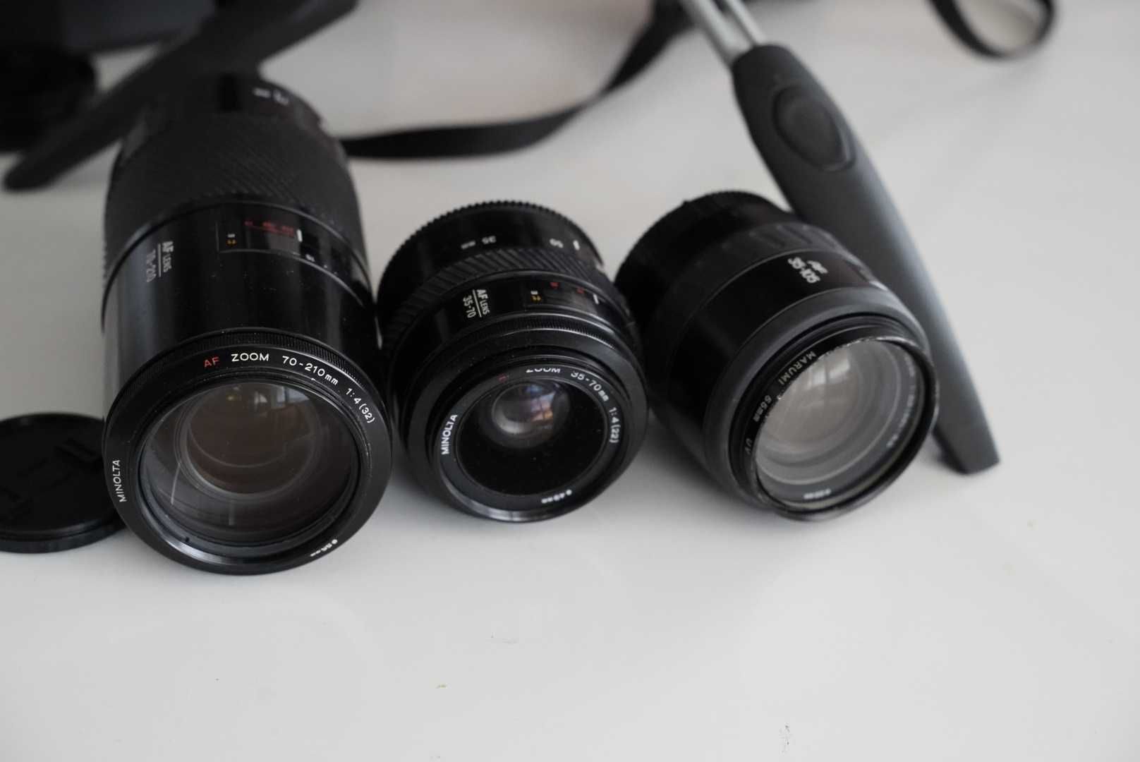Сет Minolta DYNAX 700SI, grip VC-700, светкавица  и обективи