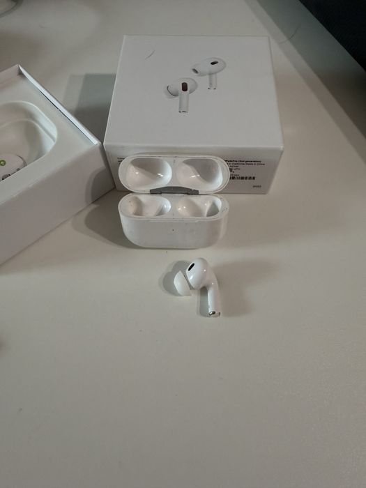 Airpods pro 2 dreapta + carcasa