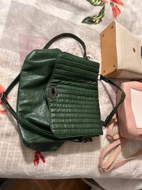 Зелена кожена чанта