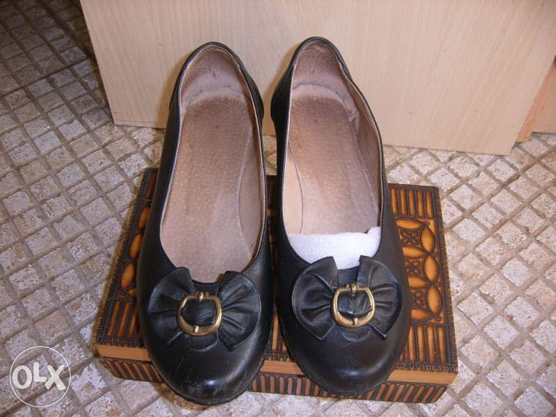 Изгодно: дамски обувки-естествена кожа № 37