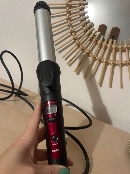 Vând ondulator Brown Satin Hair7