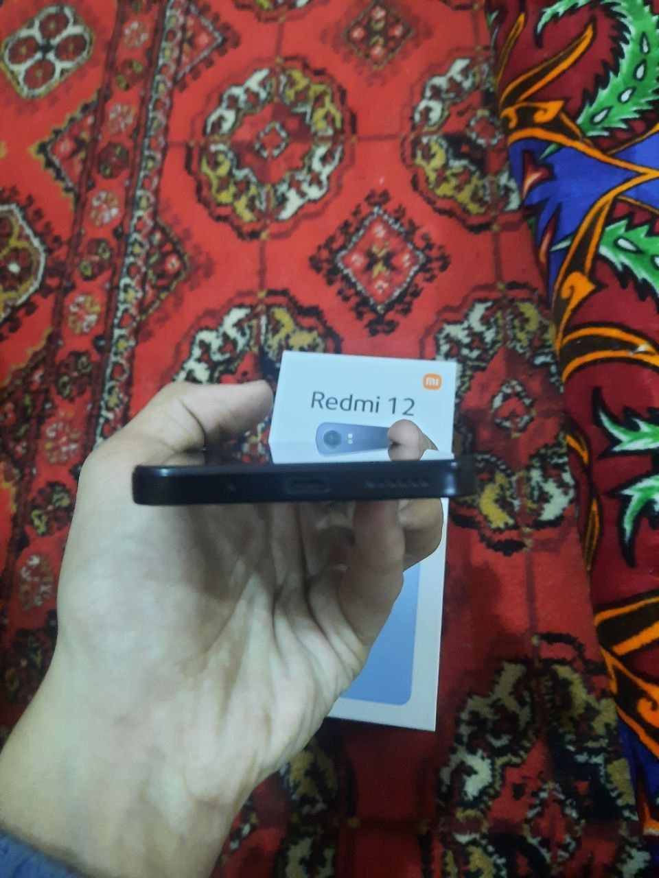 Redmi 12   4/128 gb