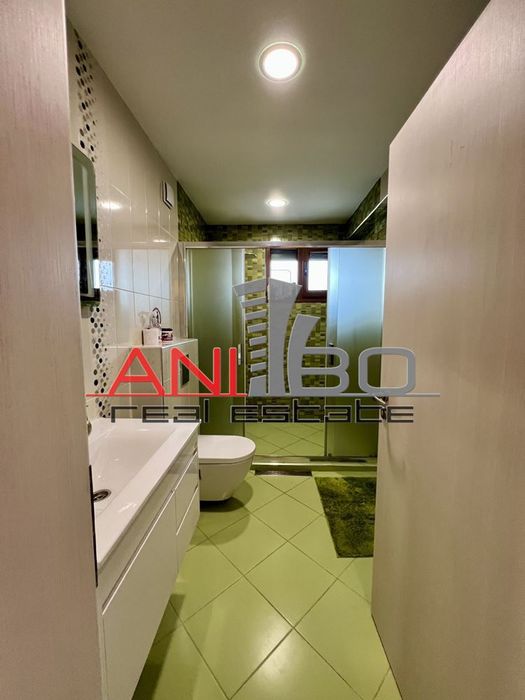 Напълно завършена и обзаведена къща в Панчарево, 330м2 РЗП, 640м2 дво