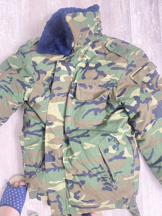 Продам зимную спецодежду куртка
