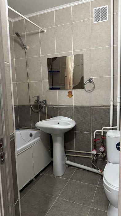 Продается 1 комн. Район 4-мкр