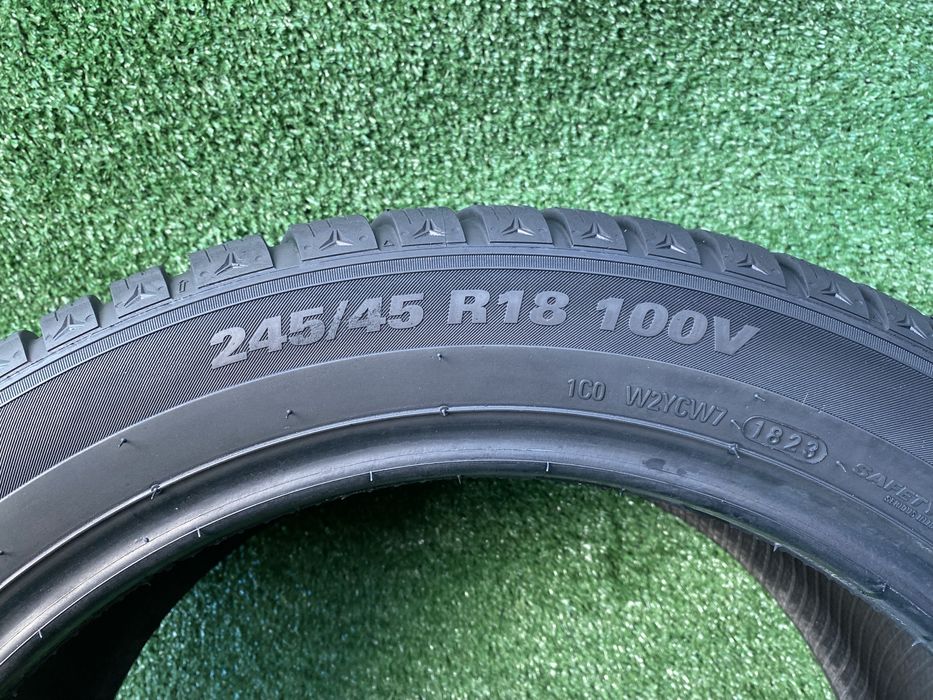 Set 2 anvelope iarna Kumho Winter Craft WP 52 245 45 R18 100V Dot 1823