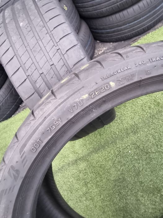 235.35.19 2xBridgestone