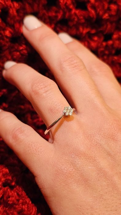 Inel de logodn aur alb cu 7 diamante naturale 585