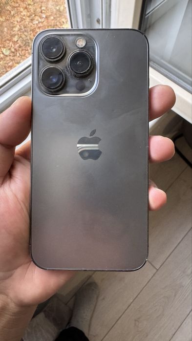 Iphone 13 pro идеальном срочно есть торг