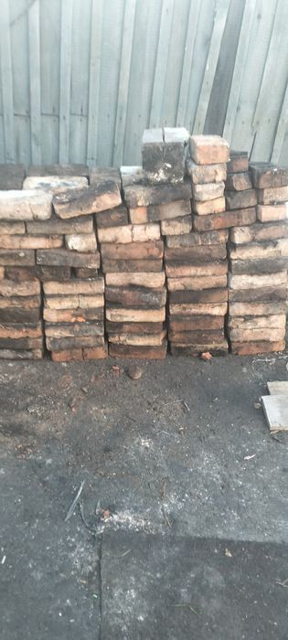 Продам кирпич б/у