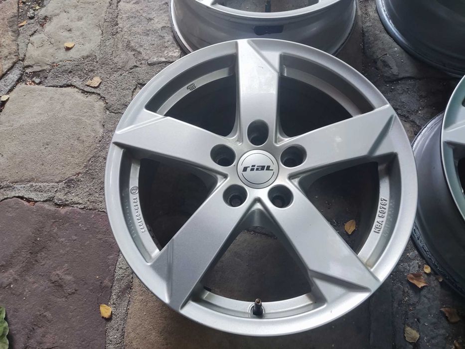 Kia Mazda Hyundai - 5x114,3 - 17 цола лети джанти 5х114,3 Rial