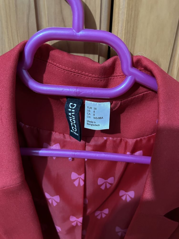 Sacou damă H&M roșu mărime 38/M