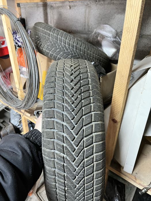 Продам зимние шины. Состояние новое