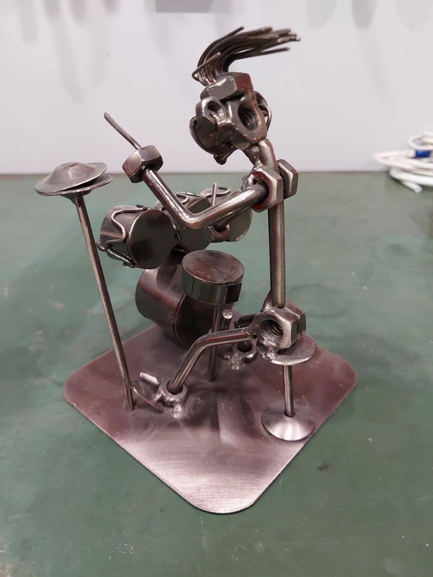 Figurina metalica tobosar