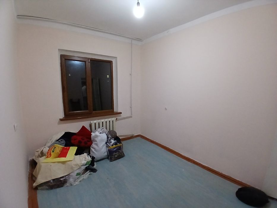 3 xonali 3 etaj. 6 mikrarayon