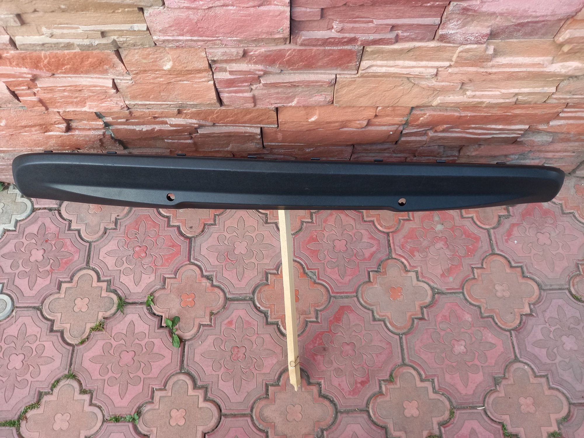 Spoiler/fusta bara volvo v40