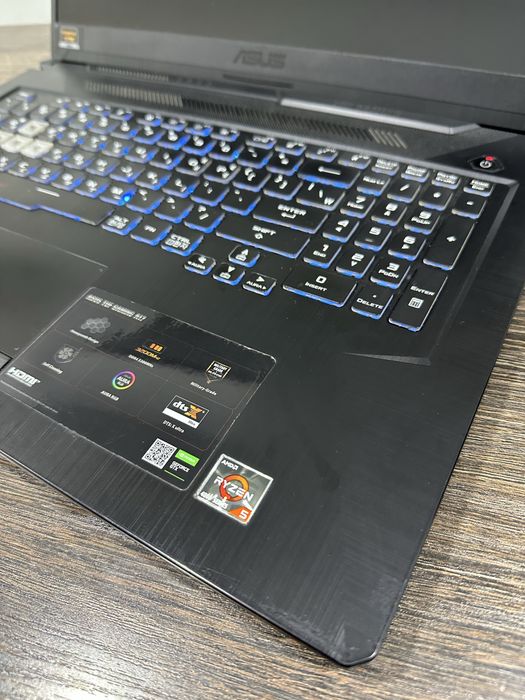 мощный 12-яденый ноутбук Asus Tuf Gaming F17, 1650 Ti 4Gb