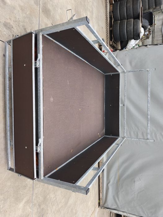 Remorcă nouă, nefolosită, 750 kg, 2m x 1.3m, import recent Olanda!