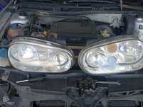 Vând faruri vw golf 4 in stare foarte buna