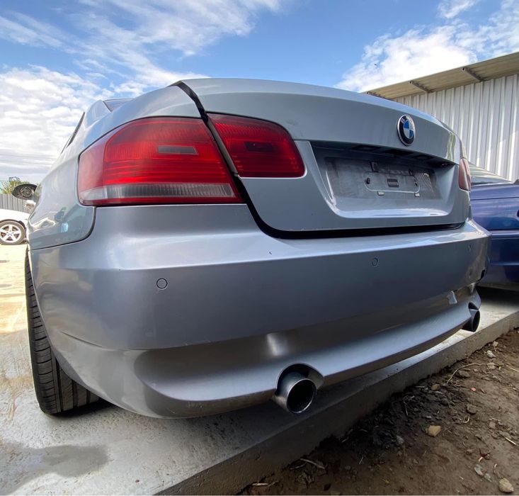 Dezmembrez BMW 335d E92 Bi-turbo 286cp,Recaro piele ,volan padele