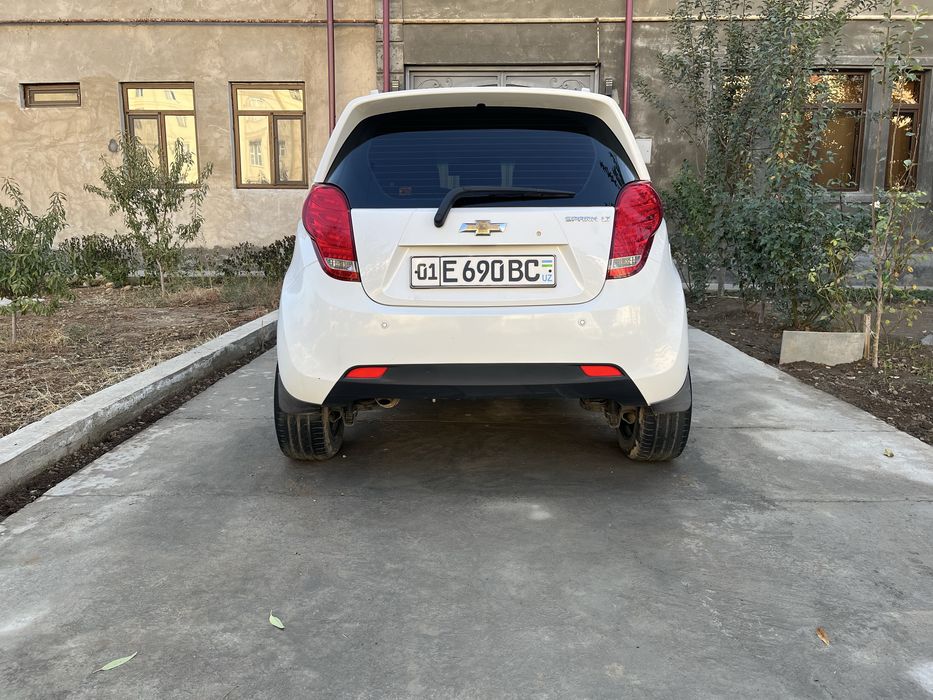 spark 2019 avtomat sotiladi