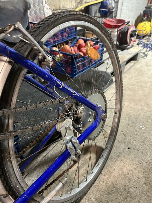 Bicicleta cu motor de 80cc ca noua