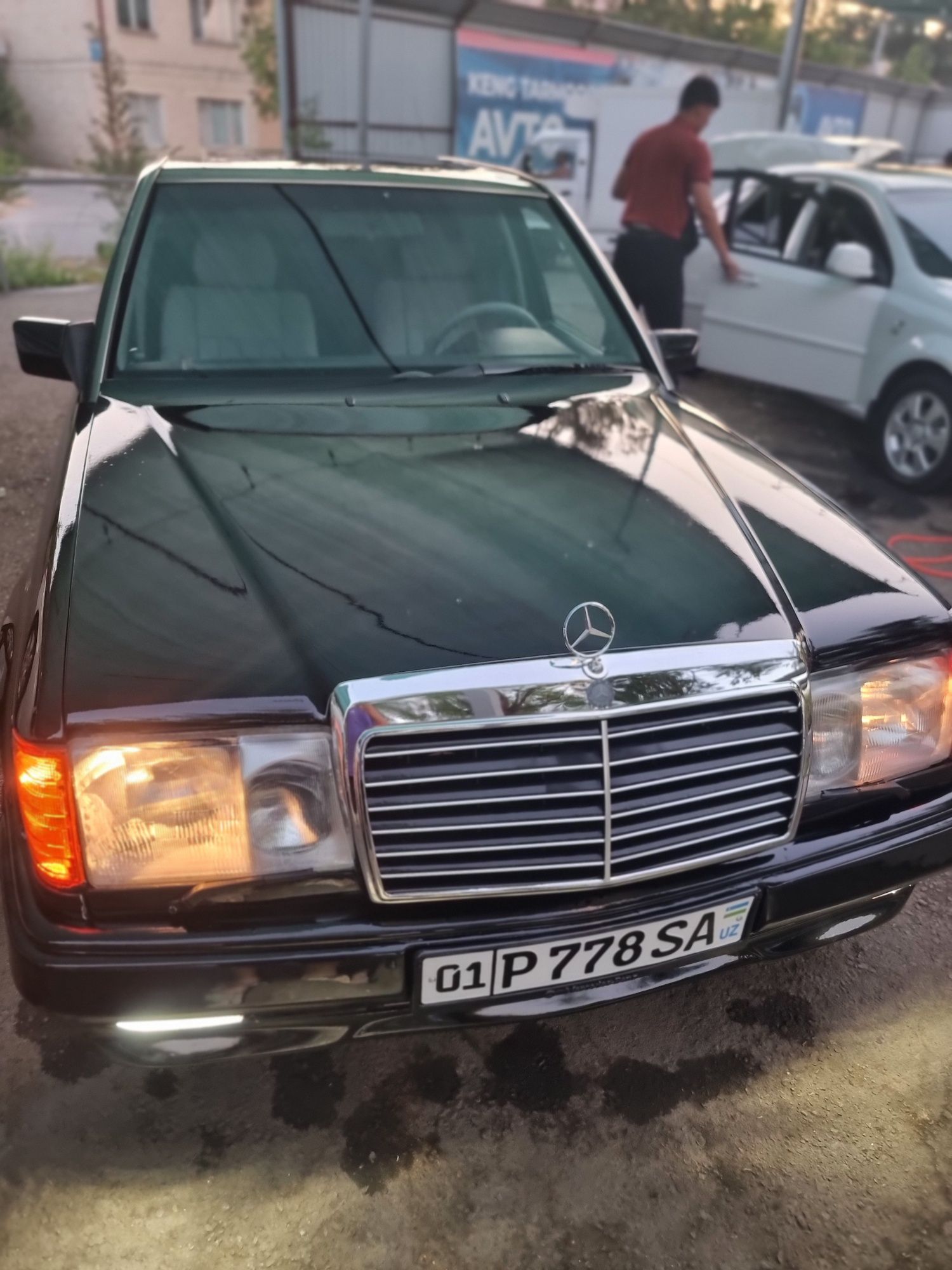 W124 sotiladi do res