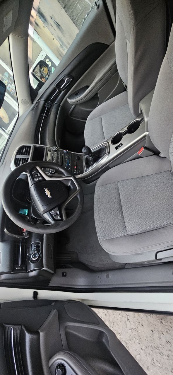 Chevrolet Malibu 1