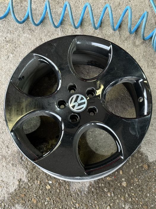 jante golf gti schimb cu r19 sau vand