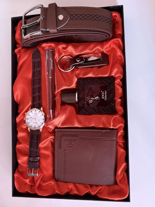Подарочный мужской бокс: часы, ремень, кошелёк, парфюм