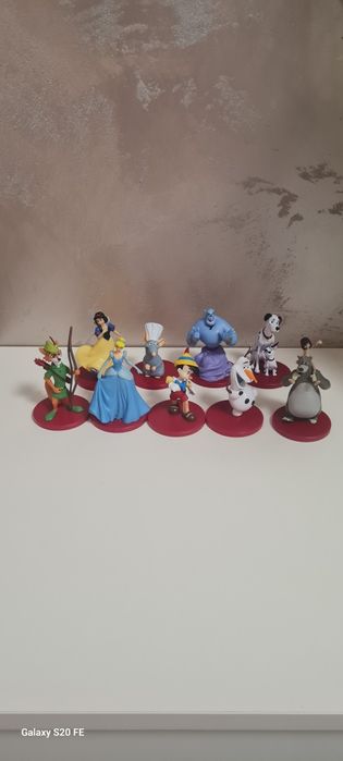 Фигурки от приказки Disney на български