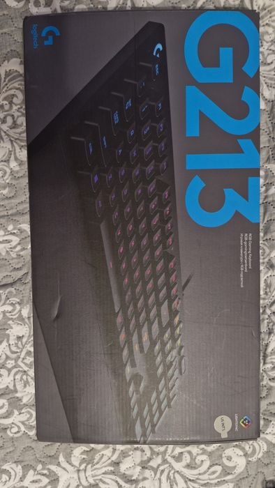 Vand tastatura Logitech G213