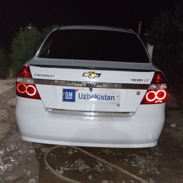 Nexia 3 metani bor 165 000 probegi