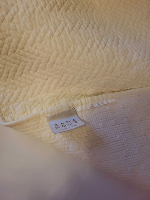 CUVERTURĂ Zara Home din bumbac cu model in relief (230 x 250 cm)