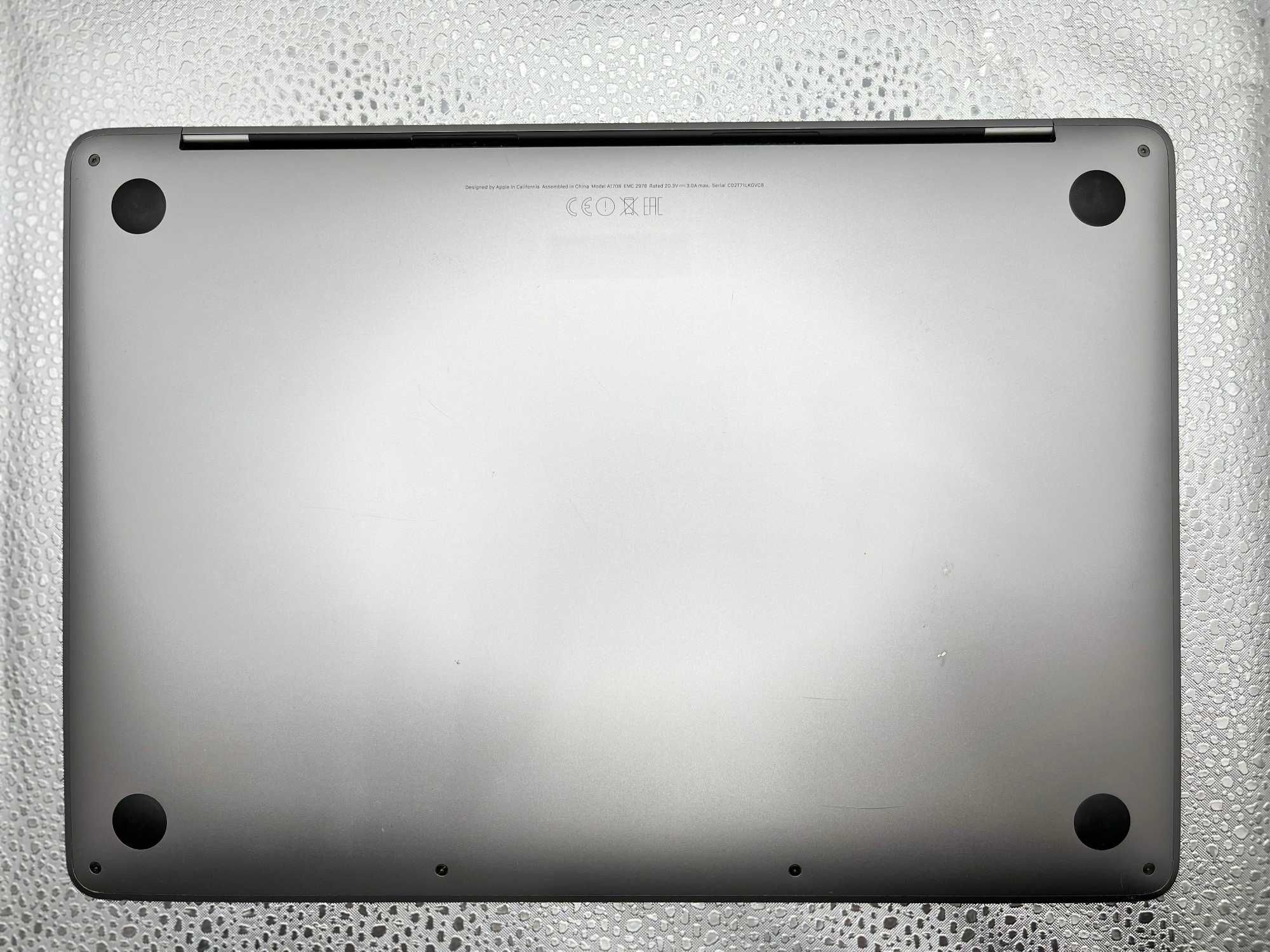 Apple MacBook PRO 13' A1708 Mid 2016 i5 2Gz 16GB 256 GB SSD Space Gray