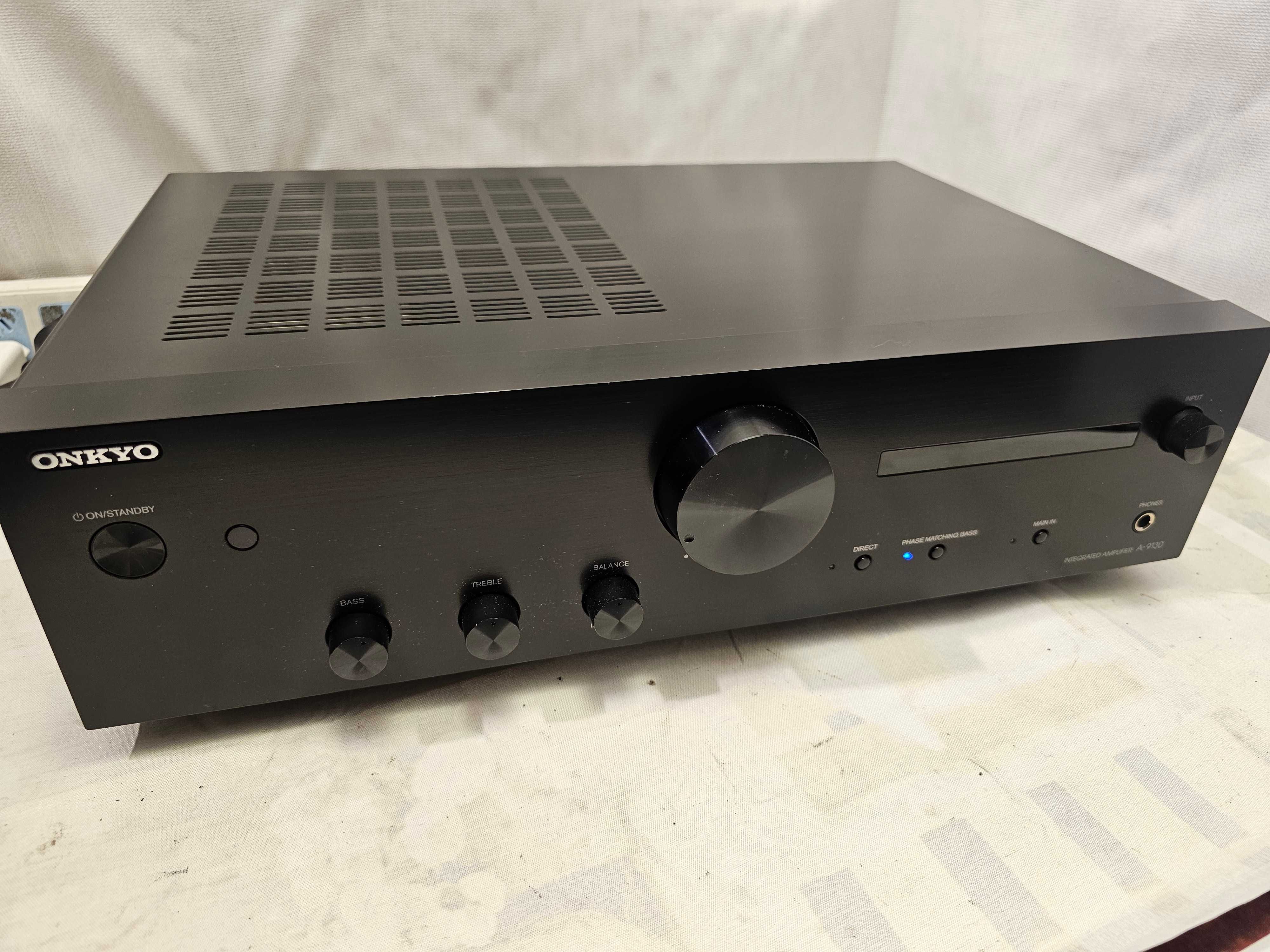 Statie Onkyo A-9130 2x60W 4ohm Optical SPDIF