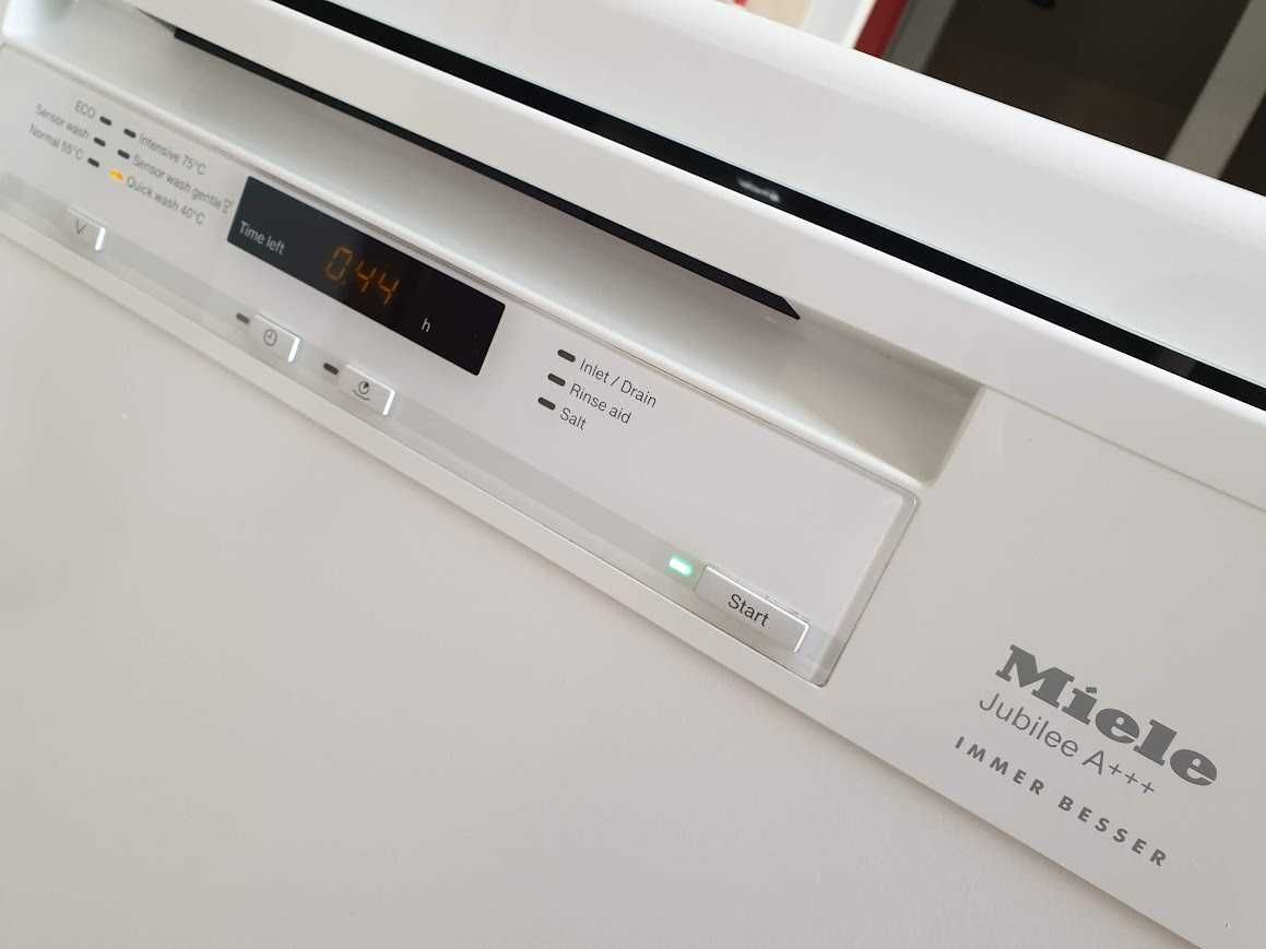 Auto Open - Съдомиялна Miele - 14 Комплекта - Свободностояща - 60см