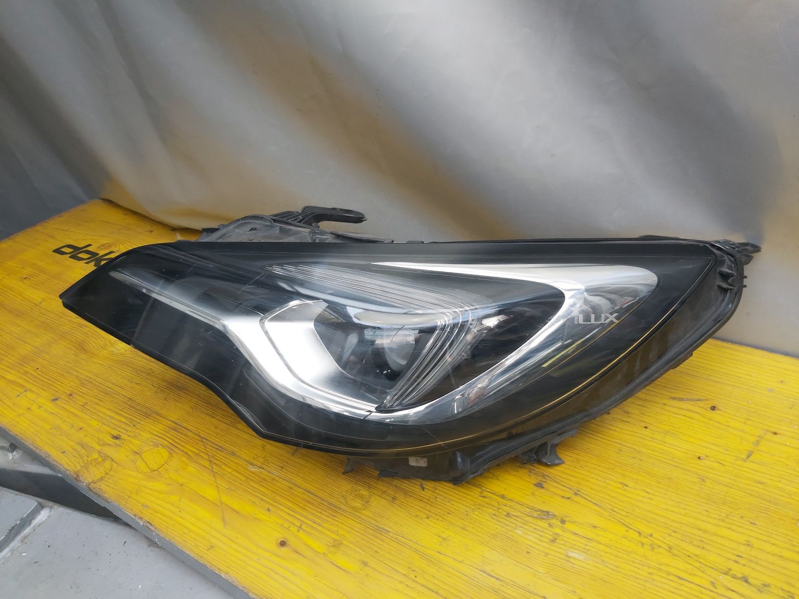 Фар опел астрa Opel Astra