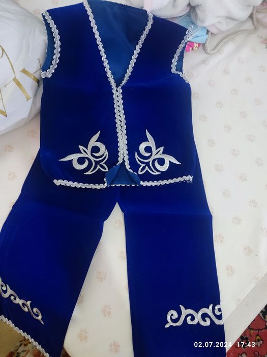 Продам на годик казахский