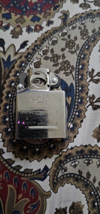 bricheta zippo mercedes noua nefolosita si rezerve