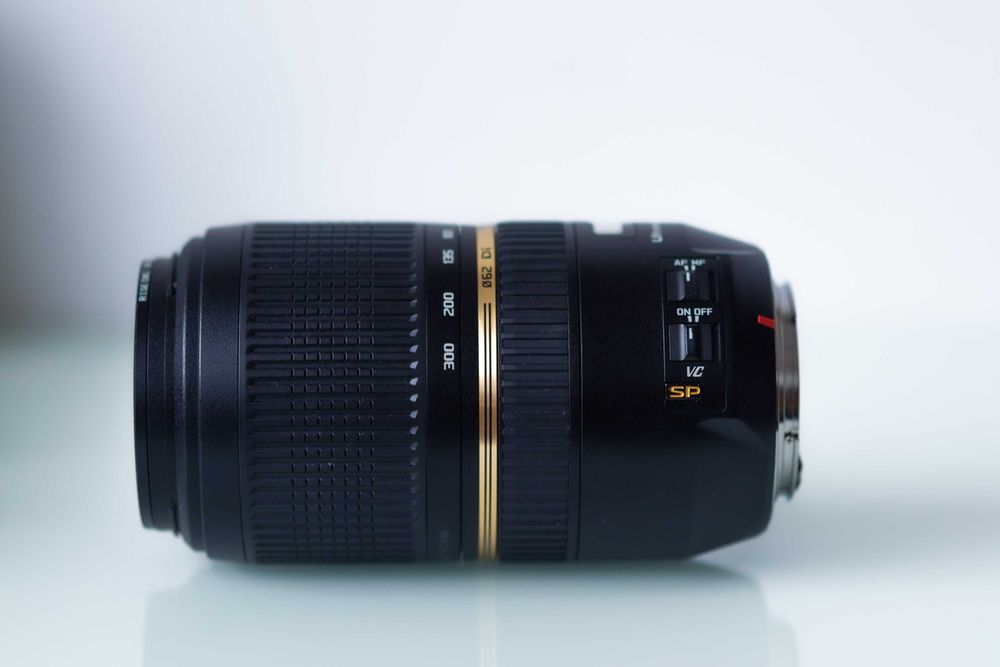 Obiectiv TAMRON Canon 70-300mm FX, AF-S G IF-ED VR ca nou, stabilizare