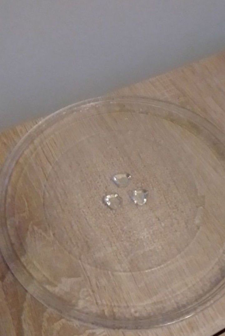 Тарелки для микроволновки,разный диаметр